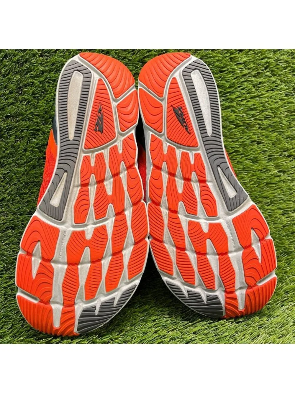 Altra Torin 5 Mens Size 9.5 Orange White Athletic Running Walking Shoes Sneakers